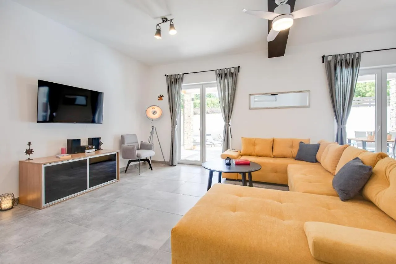 Villa Sandrina Vrh  Croatia