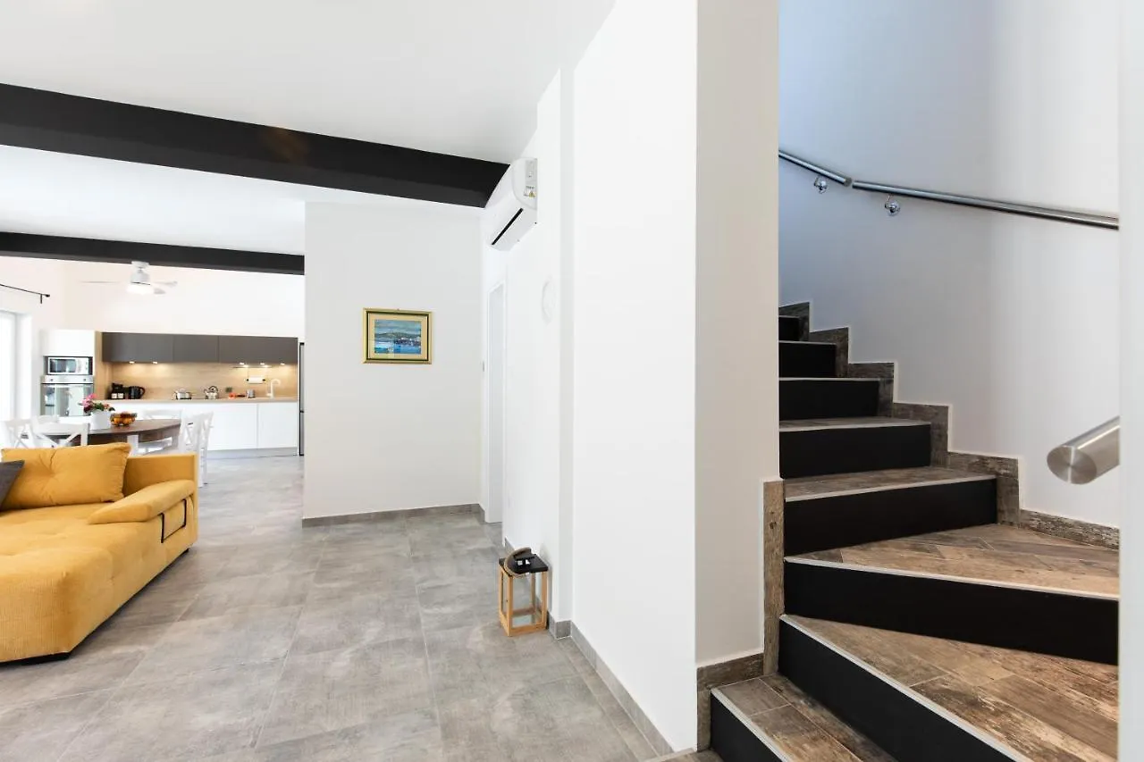 Villa Sandrina Vrh  Vrh (Krk)